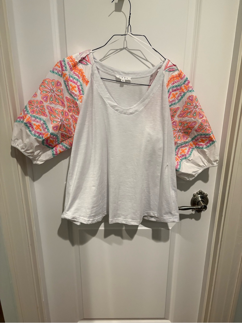 THML White Top with Pink & Orange Patterned Puff Sleeves